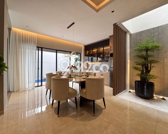 Jual Rumah Luas Megah Dengan View Eksklusif di BSD, Tangerang Jual Rumah Luas Megah Dengan View Eksklusif di BSD, Tangerang