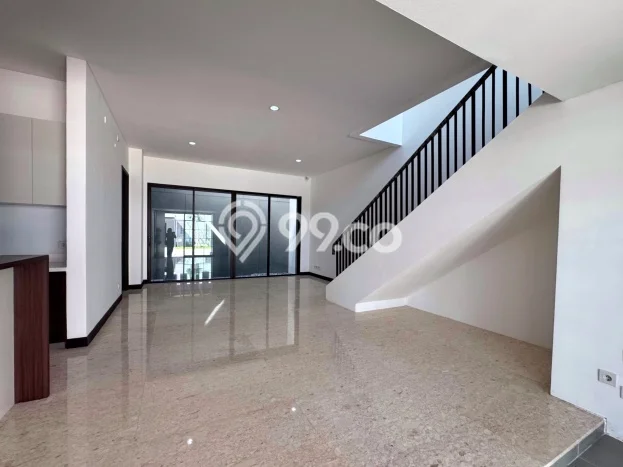 Jual Rumah Mewah Megah Dengan View Cantik di BSD, Tangerang Jual Rumah Mewah Megah Dengan View Cantik di BSD, Tangerang