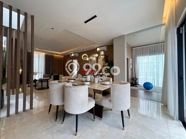 Jual Rumah Luas Megah Dengan View Eksklusif di BSD, Tangerang Jual Rumah Luas Megah Dengan View Eksklusif di BSD, Tangerang