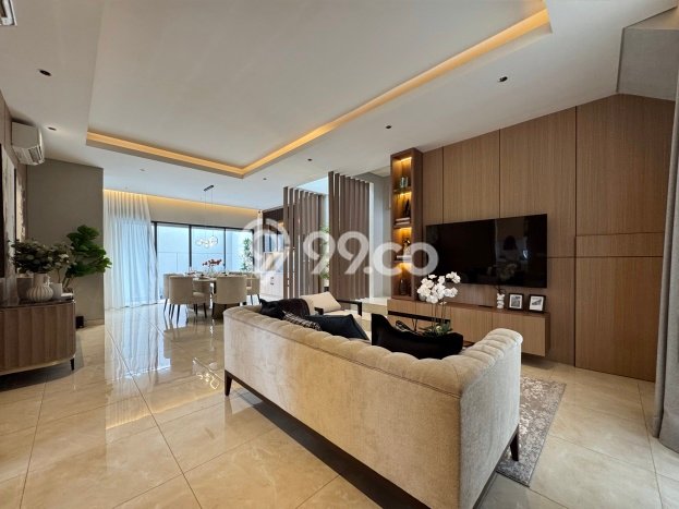 Jual Rumah Luas Megah Dengan View Eksklusif di BSD, Tangerang Jual Rumah Luas Megah Dengan View Eksklusif di BSD, Tangerang