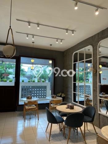 Rumah di Sukomanunggal, 3 KT, Lingkungan Premium, Luas 350m2m² LB 350m2m² Rumah di Sukomanunggal, 3 KT, Lingkungan Premium, Luas 350m2m² LB 350m2m²