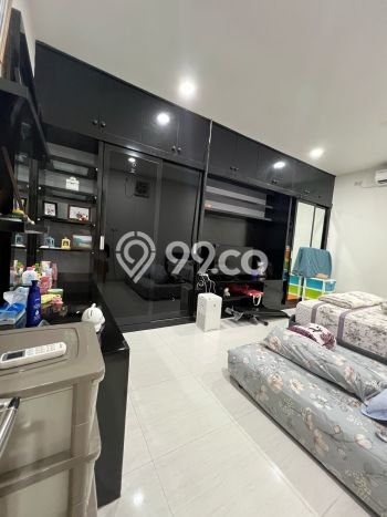 Rumah lokasi Waru, Surabaya, Luas 140m2m² Bangunan 150m2m² Rumah lokasi Waru, Surabaya, Luas 140m2m² Bangunan 150m2m²