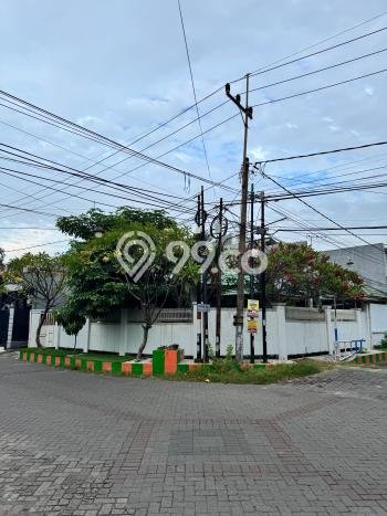 Rumah 3 KT 2 KM Semi Furnished di Waru, Dekat Supermarket, Surabaya Rumah 3 KT 2 KM Semi Furnished di Waru, Dekat Supermarket, Surabaya