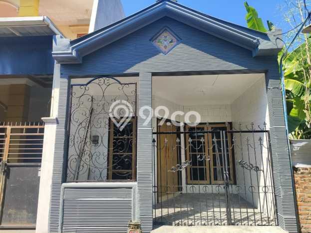 Rumah dengan Lokasi Strategis 2 KT di Tambaksari, Surabaya Rumah dengan Lokasi Strategis 2 KT di Tambaksari, Surabaya