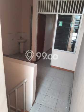 Rumah Cantik Siap Huni Di Tenggilis Mejoyo Luas 400m2 Lokasi Strategis Rumah Cantik Siap Huni Di Tenggilis Mejoyo Luas 400m2 Lokasi Strategis