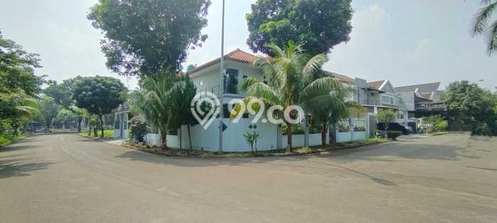 Rumah Mewah LB 339m2 Siap Pakai Desain Elegan di BSD Puspita Loka, Tangerang Rumah Mewah LB 339m2 Siap Pakai Desain Elegan di BSD Puspita Loka, Tangerang