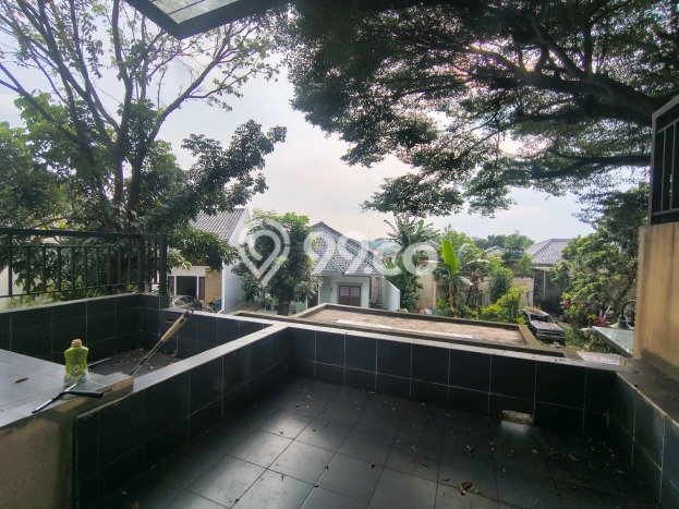 Rumah Luxury Modern Siap Huni di Sentul City Bogor Rumah Luxury Modern Siap Huni di Sentul City Bogor