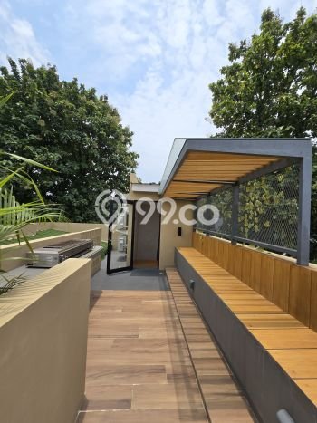 Rumah Mewah LB 130m2 Siap Pakai Desain Elegan di BSD, Tangerang Rumah Mewah LB 130m2 Siap Pakai Desain Elegan di BSD, Tangerang