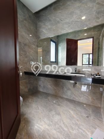 Rumah Elit LB 526m2 Siap Pakai Desain Elegan di BSD Delatinos, Tangerang Rumah Elit LB 526m2 Siap Pakai Desain Elegan di BSD Delatinos, Tangerang