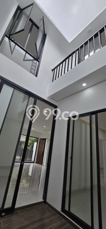For Sale! Premium House LT 130m2 Desain Elegan di BSD City For Sale! Premium House LT 130m2 Desain Elegan di BSD City