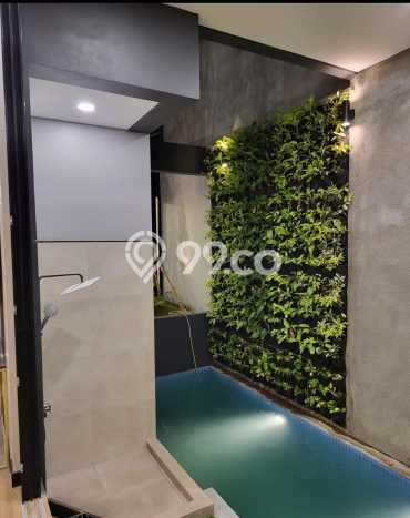 Ready to Use! Luxury House LT 140m2 Desain Modern di Pondok Indah Ready to Use! Luxury House LT 140m2 Desain Modern di Pondok Indah
