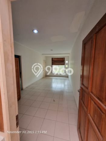 Dijual Cepat Rumah Bagus Siap Huni LB 138m2 di Cinere, Depok Dijual Cepat Rumah Bagus Siap Huni LB 138m2 di Cinere, Depok