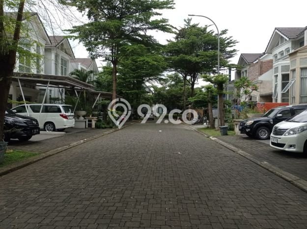 Hot Offer Hunian Mewah Ideal dan Luas di BSD, Tangerang Selatan Hot Offer Hunian Mewah Ideal dan Luas di BSD, Tangerang Selatan