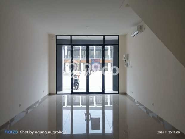 Unit Ruko Dijual di Tangerang LT 49m2 & LB 149m2 Unit Ruko Dijual di Tangerang LT 49m2 & LB 149m2
