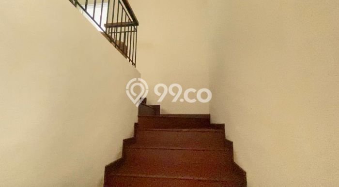 Ready to Use! Luxury House LT 300m2 Desain Elegan di BSD De Park Ready to Use! Luxury House LT 300m2 Desain Elegan di BSD De Park