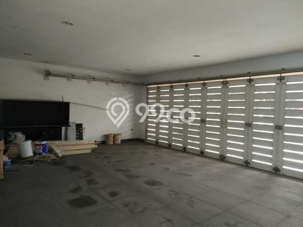 Rumah Elit LB 1050m2 Siap Pakai Desain Elegan di Alam Sutera, Tangerang Rumah Elit LB 1050m2 Siap Pakai Desain Elegan di Alam Sutera, Tangerang
