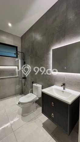 Ready to Use! Luxury House LT 108m2 Desain Modern di BSD Vanya Park Ready to Use! Luxury House LT 108m2 Desain Modern di BSD Vanya Park