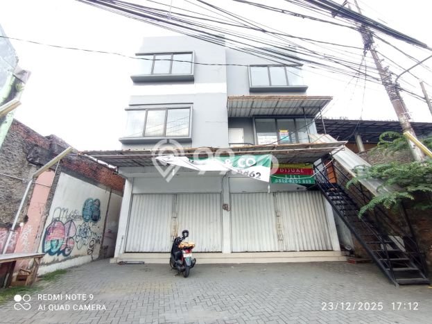 Ruko For Sale di Kawasan BSD, Tangerang Selatan Harga Kompetitif Ruko For Sale di Kawasan BSD, Tangerang Selatan Harga Kompetitif