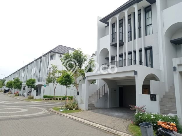 Dijual Rumah Elit Exclusive di BSD, Tangerang Selatan Dijual Rumah Elit Exclusive di BSD, Tangerang Selatan