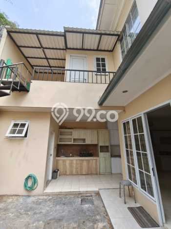 DREAM HOME! Rumah area BSD The Green, 3 KT, Bebas Macet, LT 180m² Bangunan 220m² DREAM HOME! Rumah area BSD The Green, 3 KT, Bebas Macet, LT 180m² Bangunan 220m²