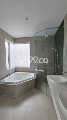 Rumah Luxury Modern Tanpa Renovasi di Gading Serpong Tangerang Rumah Luxury Modern Tanpa Renovasi di Gading Serpong Tangerang