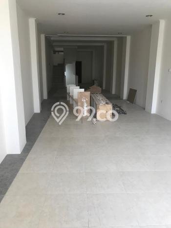 Dijual Ruko Premium Kawasan Pungkur, Luas 345m², Mainroad, Kawasan Komersial Dijual Ruko Premium Kawasan Pungkur, Luas 345m², Mainroad, Kawasan Komersial