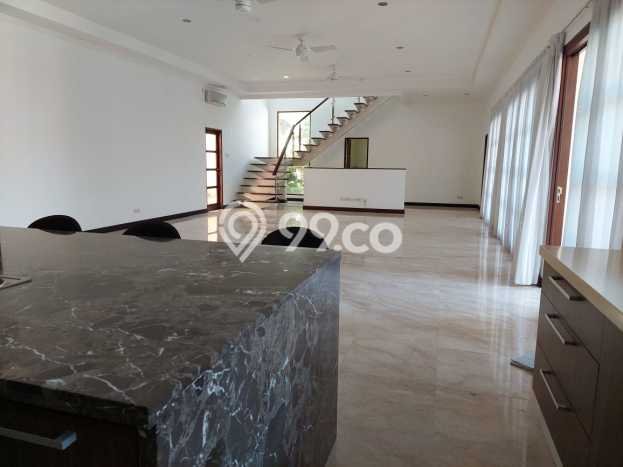 Dijual Cepat! Vila di , Luas 663m2m², Area Berkembang dengan nilai naik Dijual Cepat! Vila di , Luas 663m2m², Area Berkembang dengan nilai naik