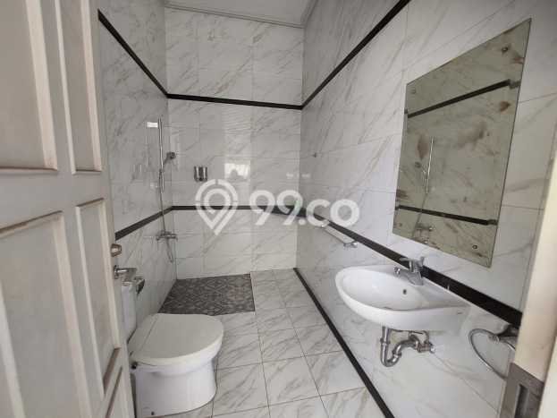 Jual Rumah Mewah Megah Dengan View Cantik di Pondok Labu, Jakarta Selatan Jual Rumah Mewah Megah Dengan View Cantik di Pondok Labu, Jakarta Selatan