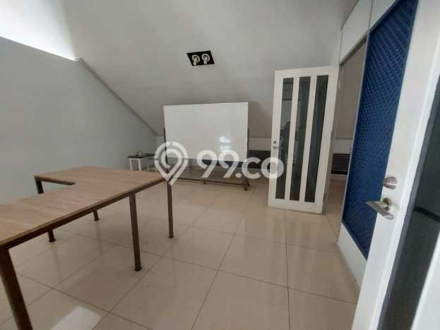Jual Rumah Mewah Megah Dengan View Cantik di Pondok Labu, Jakarta Selatan Jual Rumah Mewah Megah Dengan View Cantik di Pondok Labu, Jakarta Selatan