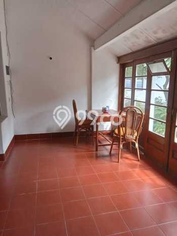 Hunian Elit LB 380m2 Siap Pakai Desain Elegan di Dago, Bandung Hunian Elit LB 380m2 Siap Pakai Desain Elegan di Dago, Bandung