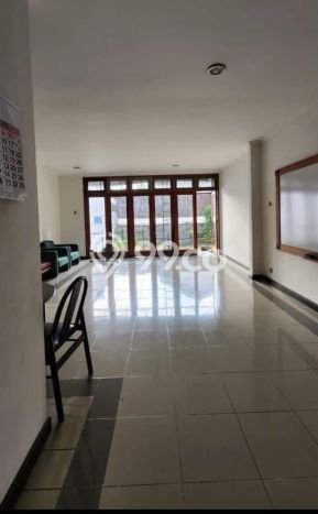 For Sale Hunian Mewah Klasik di Jakarta Selatan For Sale Hunian Mewah Klasik di Jakarta Selatan
