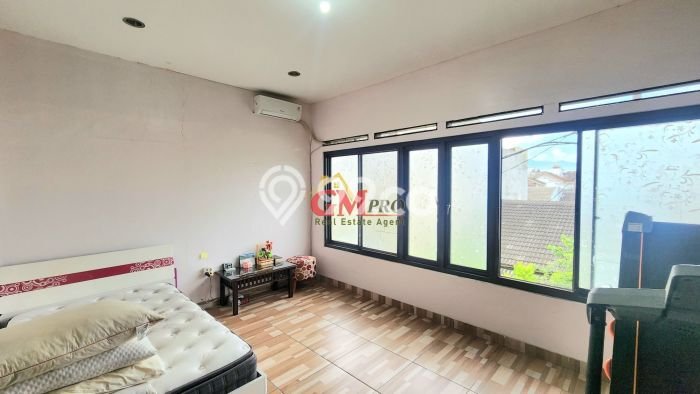 Dijual Cepat Rumah Bagus Siap Huni LB 140m2 di Astanaanyar, Bandung Dijual Cepat Rumah Bagus Siap Huni LB 140m2 di Astanaanyar, Bandung