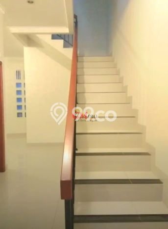 Rumah Minimalis 3 Kamar LT 100m2 di Buah Batu Rumah Minimalis 3 Kamar LT 100m2 di Buah Batu