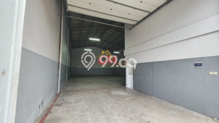 Gudang untuk Disewa di Pusat Bandung Luas Bangunan 288m2 Gudang untuk Disewa di Pusat Bandung Luas Bangunan 288m2