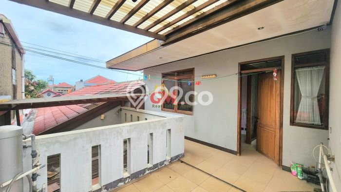 Jual Rumah Bagus Siap Huni LB 200m2 di Antapani, Bandung Jual Rumah Bagus Siap Huni LB 200m2 di Antapani, Bandung