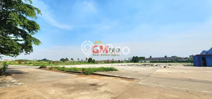 Gudang untuk Disewa di Pusat Bandung Luas Bangunan 1920m2 Gudang untuk Disewa di Pusat Bandung Luas Bangunan 1920m2