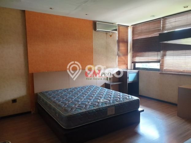 Jual Rumah Luas Megah Dengan View Eksklusif di Cigadung, Bandung Jual Rumah Luas Megah Dengan View Eksklusif di Cigadung, Bandung