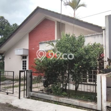 Rumah Luas Asri 3 KT Siap Pakai di Cibeureum Bandung Rumah Luas Asri 3 KT Siap Pakai di Cibeureum Bandung