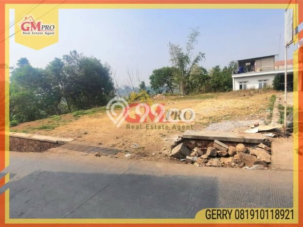 Tanah Dijual Lokasi Strategis di Bandung dengan Luas 221m2 Tanah Dijual Lokasi Strategis di Bandung dengan Luas 221m2