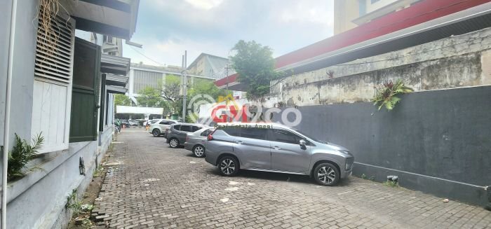 Komersial Dijual di Bandung LT 800m2 & LB 400m2 Lokasi Terbaik! Komersial Dijual di Bandung LT 800m2 & LB 400m2 Lokasi Terbaik!