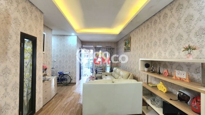 Jual Rumah Bagus Siap Huni LB 200m2 di Antapani, Bandung Jual Rumah Bagus Siap Huni LB 200m2 di Antapani, Bandung