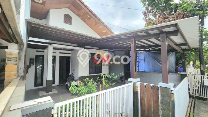 Jual Rumah Bagus Siap Huni LB 200m2 di Antapani, Bandung Jual Rumah Bagus Siap Huni LB 200m2 di Antapani, Bandung