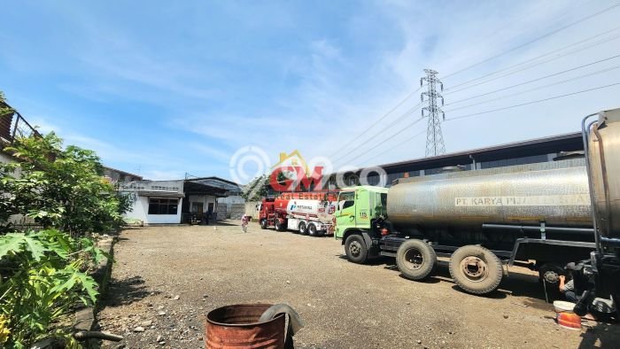Unit Gudang Dijual di Bandung LT 1270m2 & LB 250m2 Unit Gudang Dijual di Bandung LT 1270m2 & LB 250m2