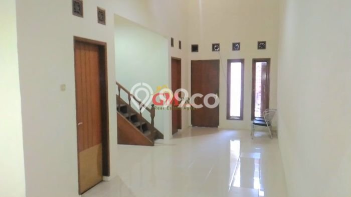 For Sale Hunian Rumah Terawat 4 KT di Turangga, Bandung For Sale Hunian Rumah Terawat 4 KT di Turangga, Bandung