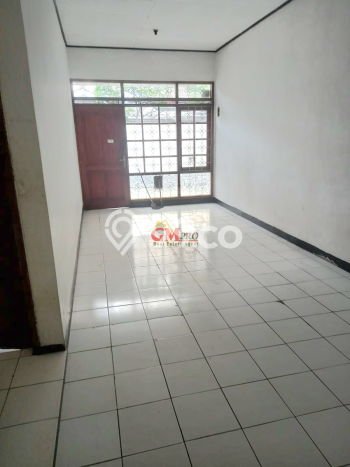 Jual Rumah Modern 3 KT di Taman Holis Indah, Bandung Jual Rumah Modern 3 KT di Taman Holis Indah, Bandung