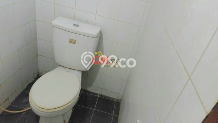 Rumah Siap Disurvey di , Bandung, LT 114m2m² LB 162m2m² Rumah Siap Disurvey di , Bandung, LT 114m2m² LB 162m2m²