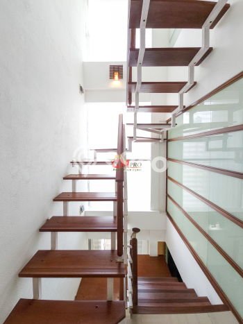 Disewakan Segera Rumah Kondisi Baik di Area Coblong, Bandung Disewakan Segera Rumah Kondisi Baik di Area Coblong, Bandung