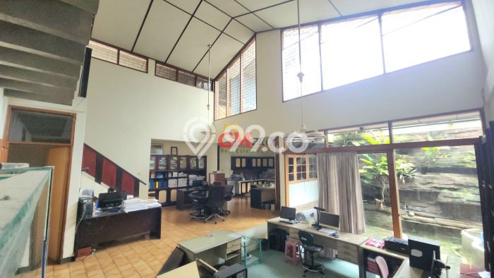 Ready to Use! Premium House LT 354m2 Desain Modern di Setra Sari Ready to Use! Premium House LT 354m2 Desain Modern di Setra Sari