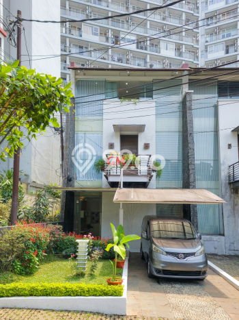 Disewakan Segera Rumah Kondisi Baik di Area Coblong, Bandung Disewakan Segera Rumah Kondisi Baik di Area Coblong, Bandung