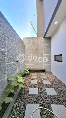 Rumah Modern Cantik 3 Kamar Siap Huni di Ciputat Rumah Modern Cantik 3 Kamar Siap Huni di Ciputat